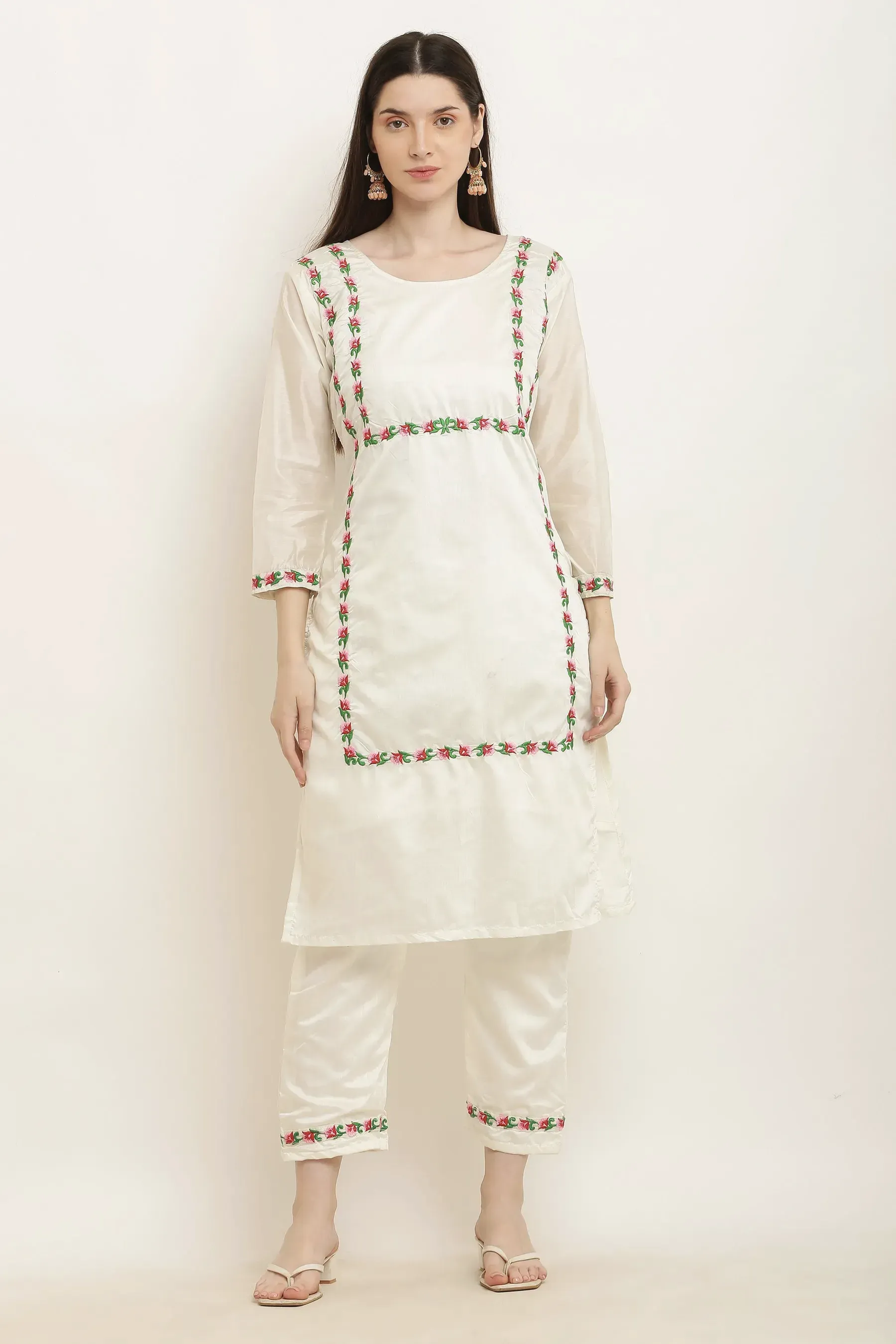 The ivory mulmul kurta set without its dupatta